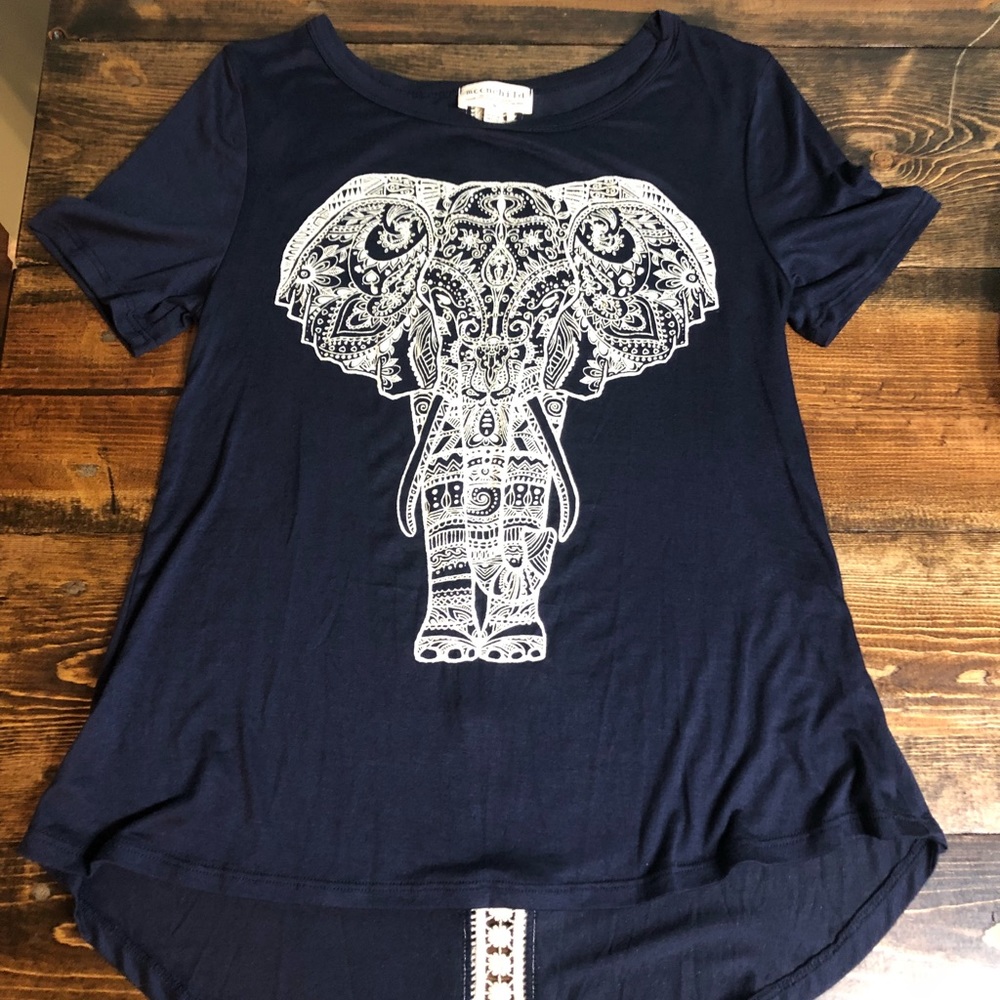Juniors Medium Navy Elephant shirt